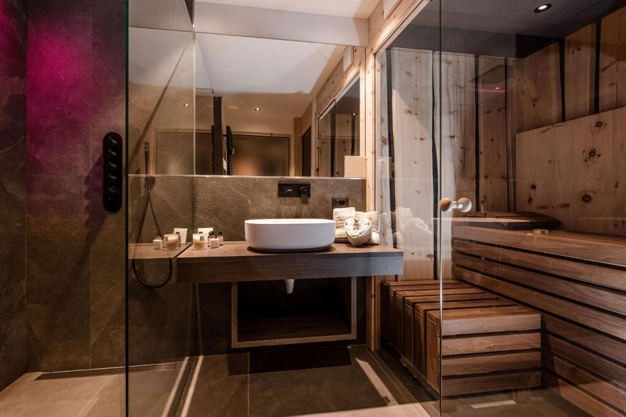 Malè Nidaris - Luxury Private Spa Suites מראה חיצוני תמונה