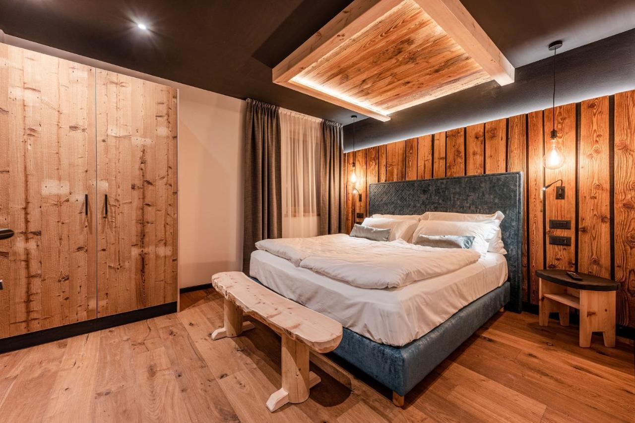 Malè Nidaris - Luxury Private Spa Suites מראה חיצוני תמונה